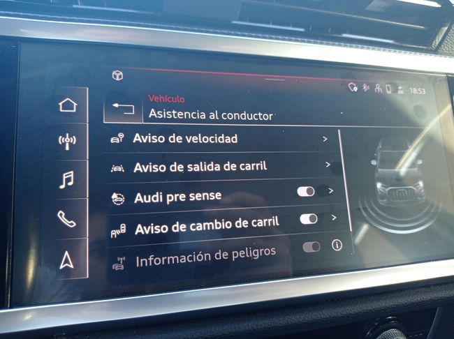 Audi Q3 35 TFSI MANUAL  - Foto 21