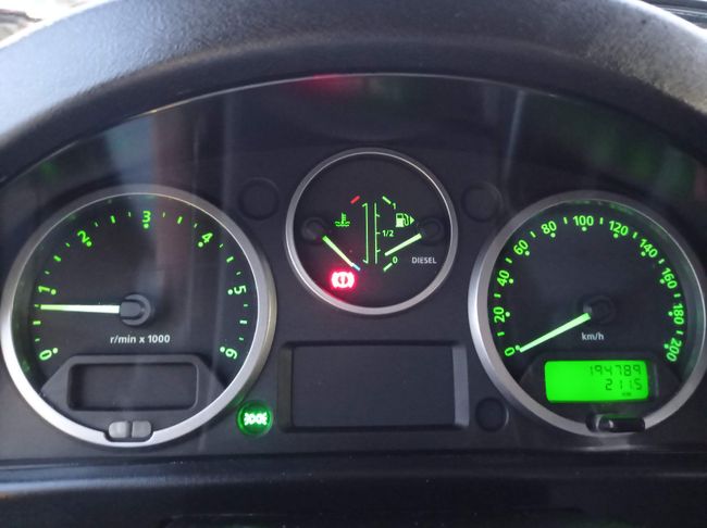 Land-Rover Defender 110 SW E todoterreno 122CV 5P manual  - Foto 21