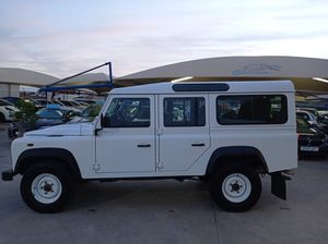 Land-Rover Defender 110 SW E todoterreno 122CV 5P manual  - Foto 13