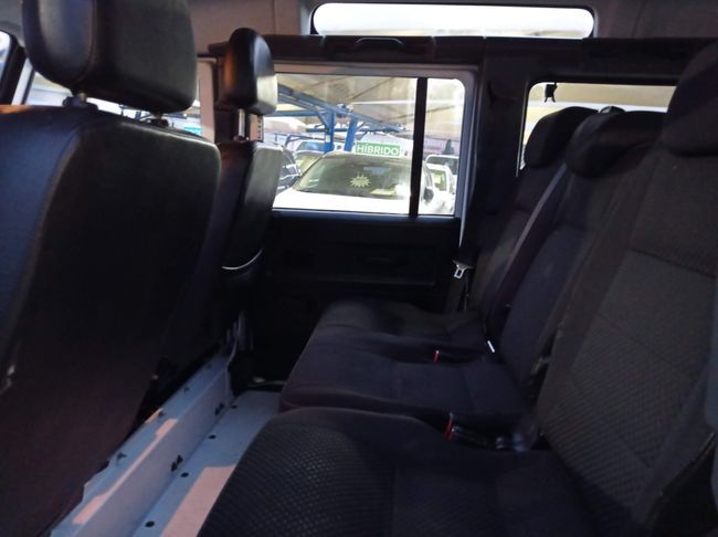 Land-Rover Defender 110 SW E todoterreno 122CV 5P manual  - Foto 25