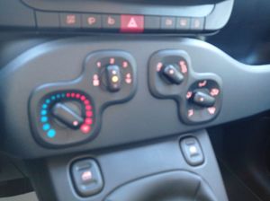 Fiat Panda 1.0 CITY HYBRID 1.0 GSE 70CV  - Foto 19