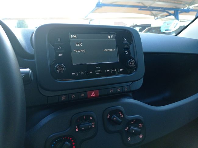 Fiat Panda 1.0 CITY HYBRID 1.0 GSE 70CV  - Foto 12