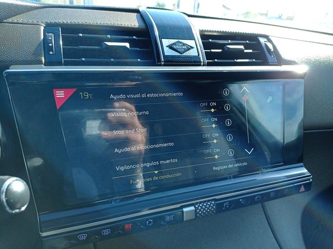 DS DS 7 Crossback BlueHDi DE 96kW (130CV) AT Bastille +  - Foto 17