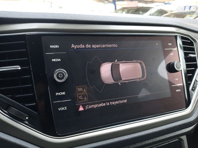 Volkswagen T-Roc Advance 1.5 TSI 110 kW (150 CV) DSG 7 vel.  - Foto 11