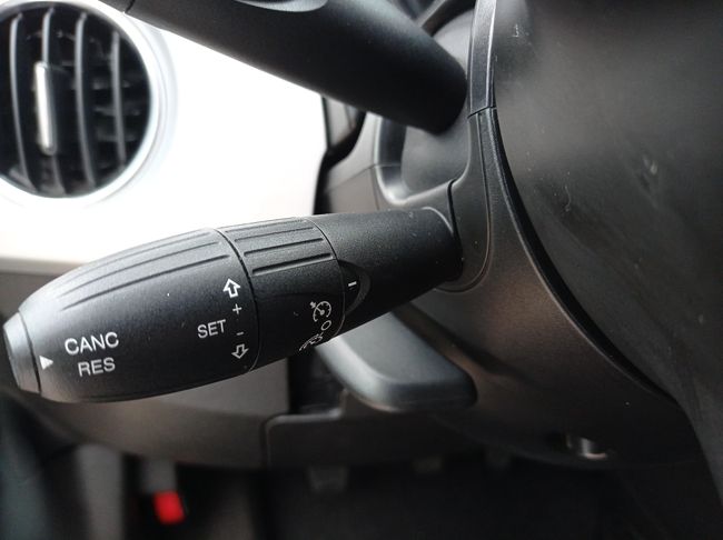 Fiat 500 1.0 Hybrid connect 52kW  - Foto 16