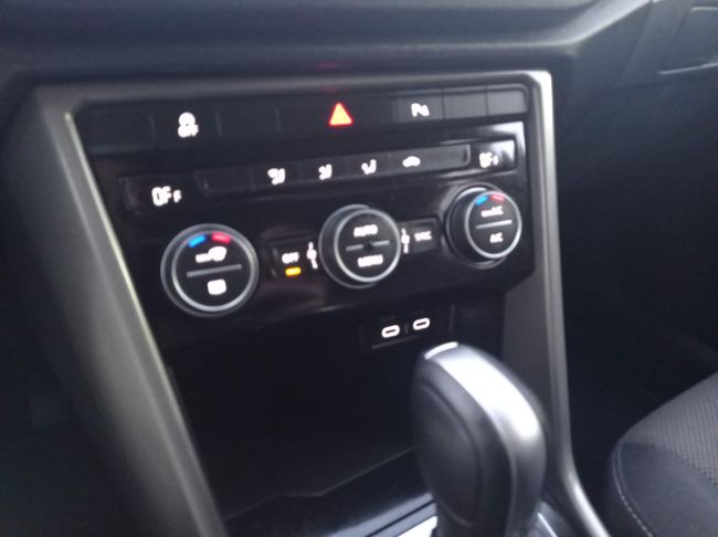 Volkswagen T-Roc Advance 1.5 TSI 110 kW (150 CV) DSG 7 vel.  - Foto 14