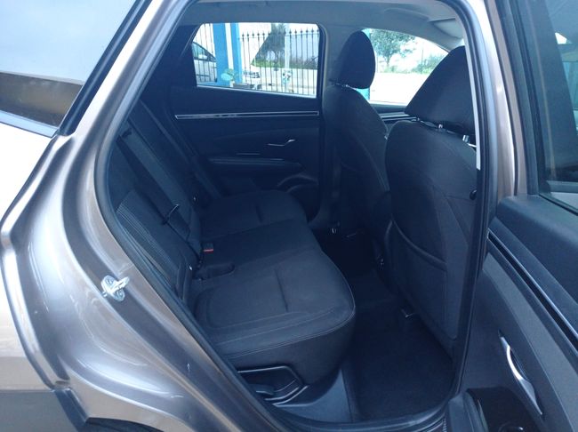 Hyundai Tucson 1.6 TGDI 48V Maxx 4x2  - Foto 30