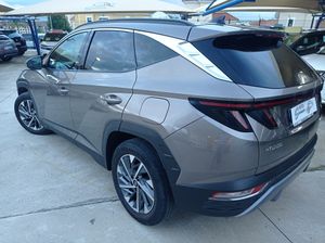 Hyundai Tucson 1.6 TGDI 48V Maxx 4x2  - Foto 6