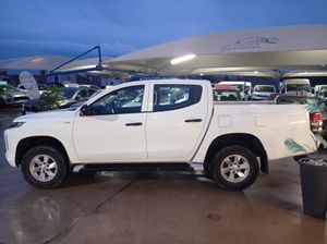 Mitsubishi L200 DC 220 MONTION  - Foto 9