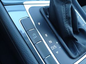 Volkswagen Golf ADVANCE 1.4 TSI 125CV DSG  - Foto 16