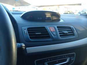 Renault Megane 1.9 dCi 130CV  - Foto 12