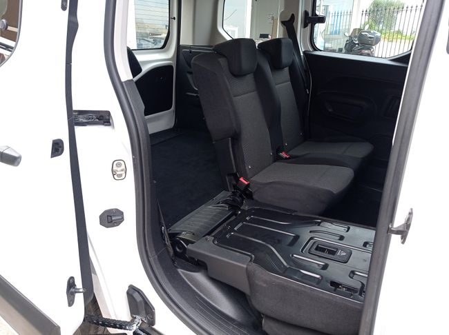 Citroën Berlingo Talla M BlueHDi 100 S&S FEEL  - Foto 18