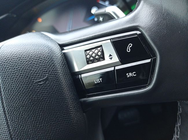 DS DS 7 Crossback 7 Crossback BlueHDi 130 Automático Bastille +  - Foto 15