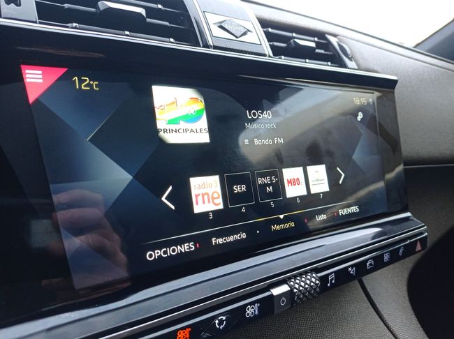 DS DS 7 Crossback 7 Crossback BlueHDi 130 Automático Bastille +  - Foto 17