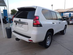 Toyota Land Cruiser 5p 2.8D 204 CV GX  - Foto 8