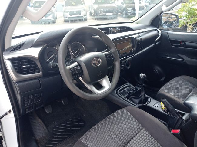 Toyota Hilux Doble Cabina 2.4 150D 4x4 GX  - Foto 18