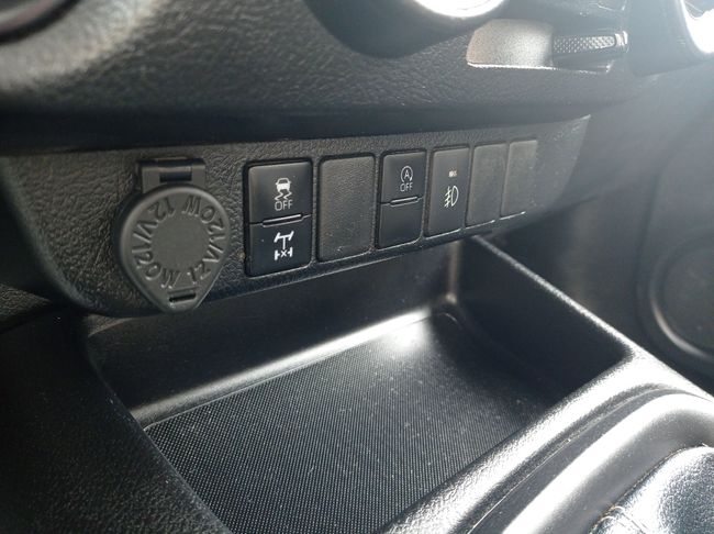 Toyota Hilux Doble Cabina 2.4 150D 4x4 GX  - Foto 13