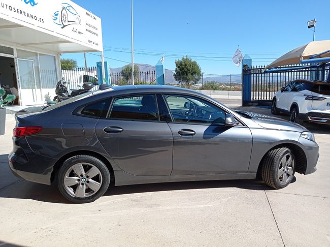BMW Serie 2 DIESEL 216 Da AdNlue Mod aut  - Foto 4