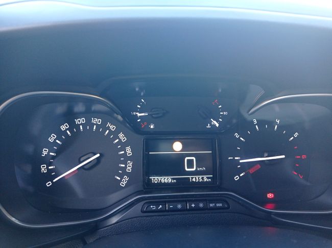 Citroën Berlingo talla m bluehdi 100 s&S SHINE  - Foto 24