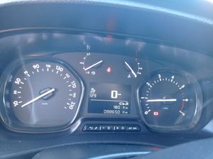 Toyota Proace Verso PROACE Verso Family Advance Medio 1.5D 88 kW (120 CV) 8 plazas  - Foto 18