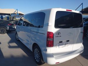 Toyota Proace Verso PROACE Verso Family Advance Medio 1.5D 88 kW (120 CV) 8 plazas  - Foto 6