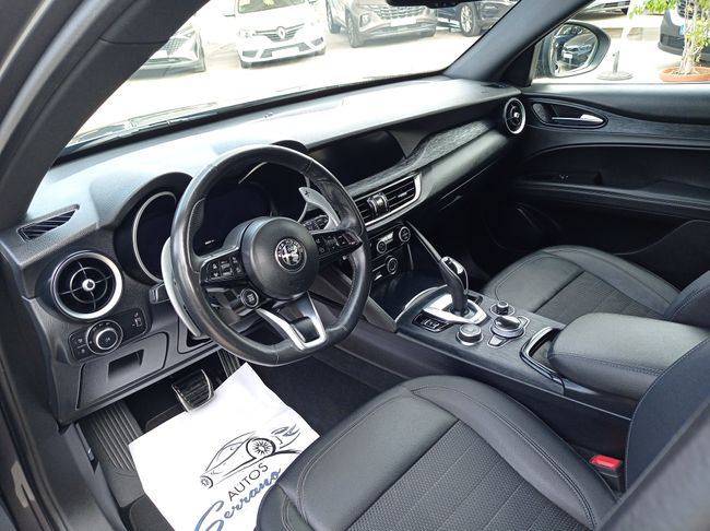 Alfa Romeo Stelvio 2.2 Diesel 118 kW (160 CV) Sprint AT RWD  - Foto 30