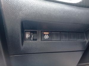 Peugeot 2008 Active BlueHDi 110  - Foto 20