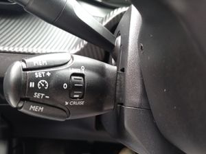 Peugeot 2008 Active BlueHDi 110  - Foto 19