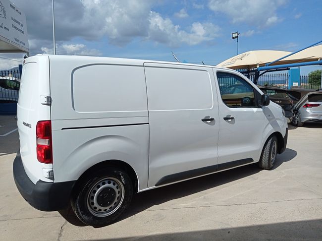 Toyota Proace VAN L1 FG 1.5D 100CV  - Foto 3