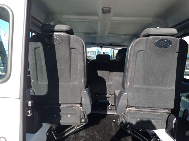 Land-Rover Defender Defender 90 SW E  - Foto 27