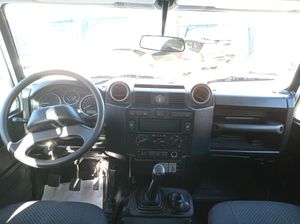 Land-Rover Defender Defender 90 SW E  - Foto 22