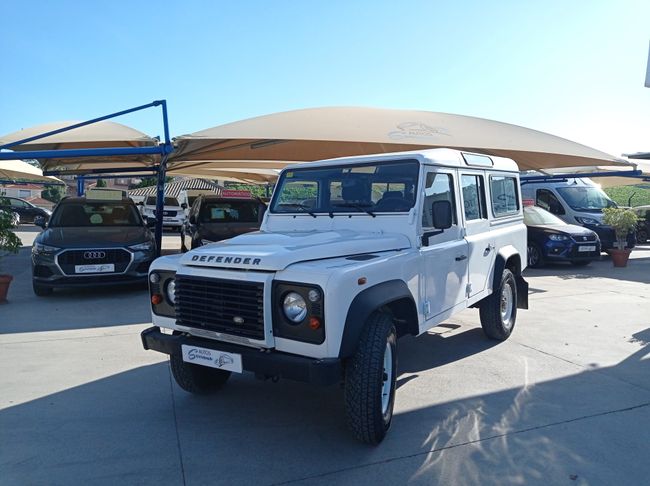 Land-Rover Defender Defender 90 SW E  - Foto 7