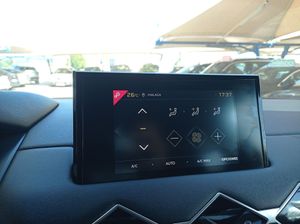 DS DS 3 3 Crossback BlueHDi 100 So Chic  - Foto 18