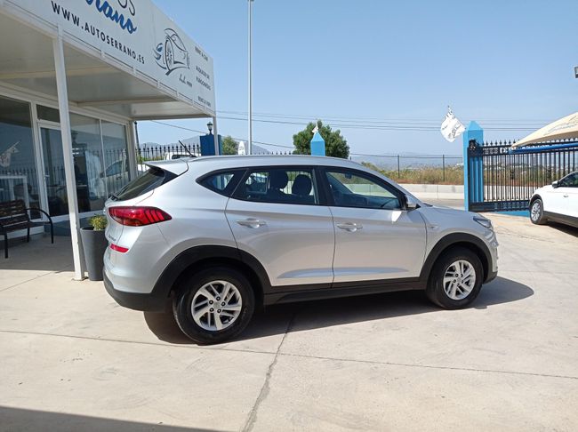 Hyundai Tucson 1.6 GDI 97 kW  - Foto 3