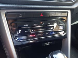 Volkswagen T-Roc 1.5 TSI 110 kW  - Foto 13