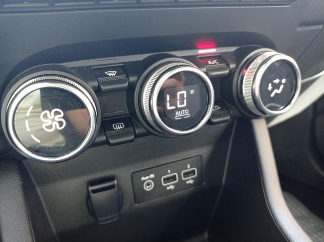 Renault Clio Equilibre Blue dCi 74 kW  - Foto 16