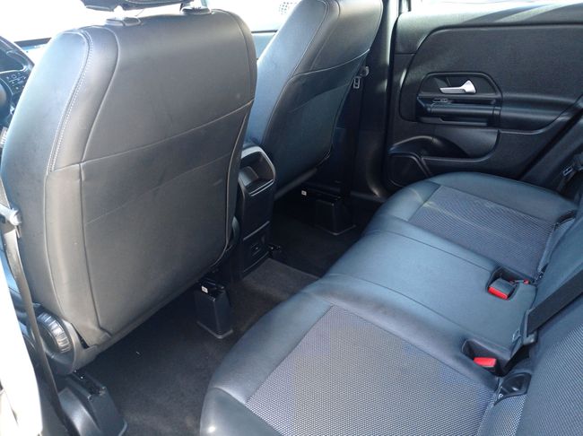 Mercedes GLA 180 7G-DCT  - Foto 27