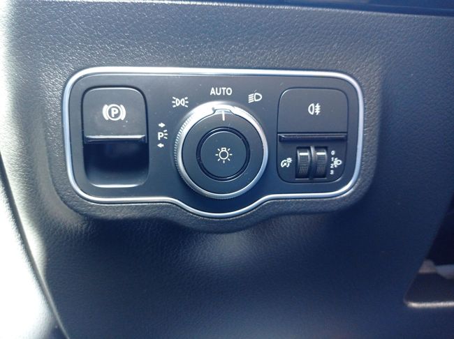 Mercedes GLA 180 7G-DCT  - Foto 23
