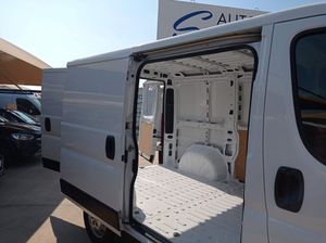 Peugeot Boxer L1H1 2.2 140 CV  - Foto 10
