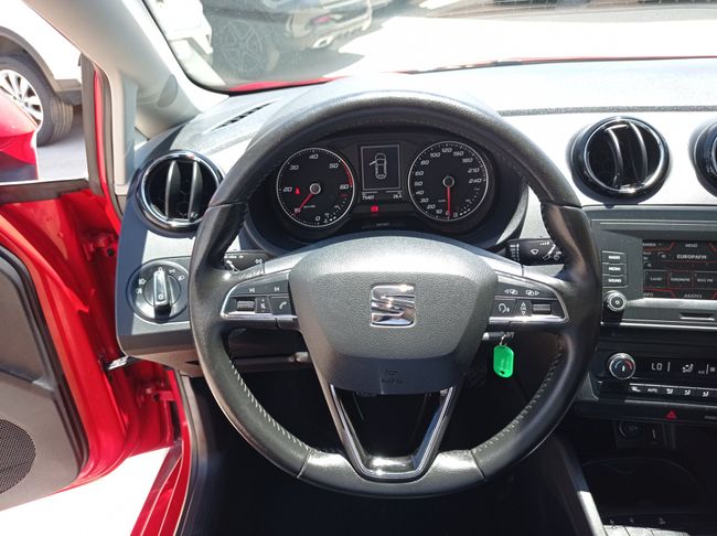 Seat Ibiza 5p 1.4 TDI 77 kW STYLE  - Foto 13