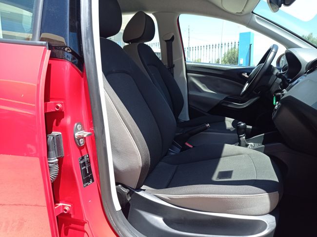 Seat Ibiza 5p 1.4 TDI 77 kW STYLE  - Foto 12