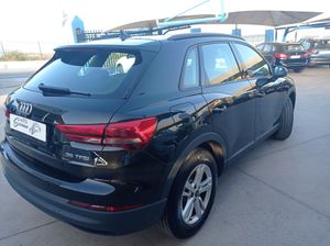 Audi Q3 35 TFSI  - Foto 4