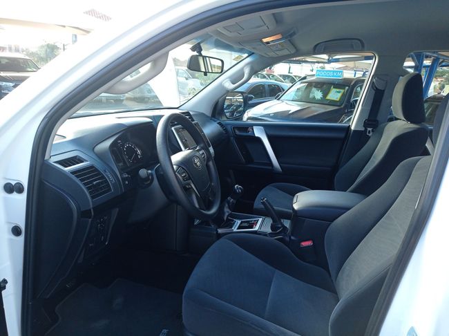 Toyota Land Cruiser 100 2.8 D-4D GX  - Foto 25
