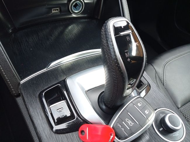 Alfa Romeo Stelvio 2.2 Diesel 118kW (160CV) SPRINT RWD  - Foto 25
