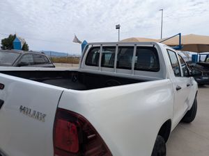 Toyota Hilux Doble Cabina 2.4 150D 4x4 GX  - Foto 8