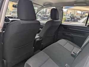 Toyota Hilux Doble Cabina 2.4 150D 4x4 GX  - Foto 15
