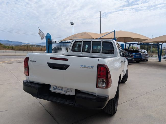 Toyota Hilux Doble Cabina 2.4 150D 4x4 GX  - Foto 9