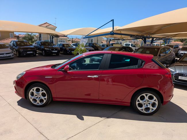Alfa Romeo Giulietta 1.4 TB 88 kW  - Foto 8