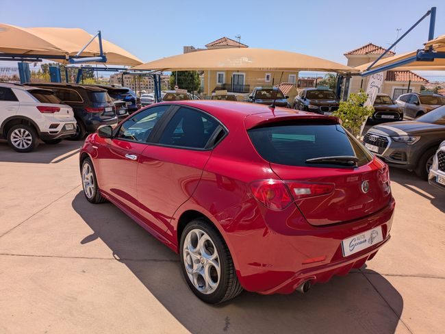 Alfa Romeo Giulietta 1.4 TB 88 kW  - Foto 7