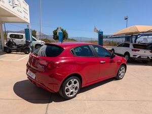 Alfa Romeo Giulietta 1.4 TB 88 kW  - Foto 5